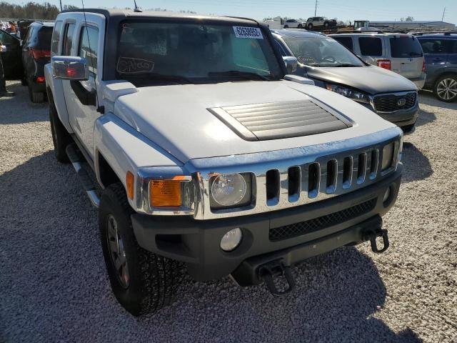 HUMMER H3 2009 with VIN 5GTEN13E298110723 - Photo from auction