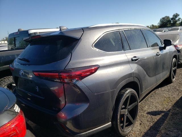 Photo 4 from auction – 2020 TOYOTA HIGHLANDER with VIN 5TDGZRAH4LS504887