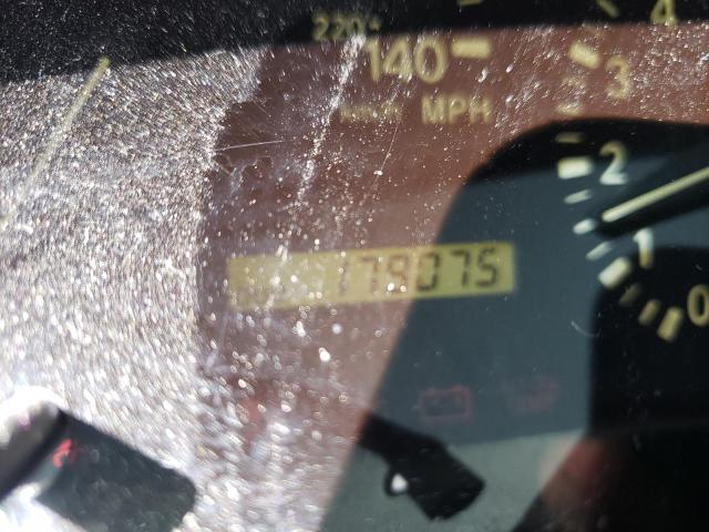 Photo 8 from auction – 2000 LEXUS RX 300 with VIN JT6HF10U1Y0156464