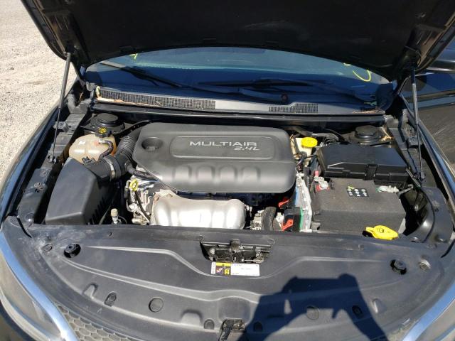 Photo 7 from auction – 2016 CHRYSLER 200 LIMITE with VIN 1C3CCCAB3GN150739
