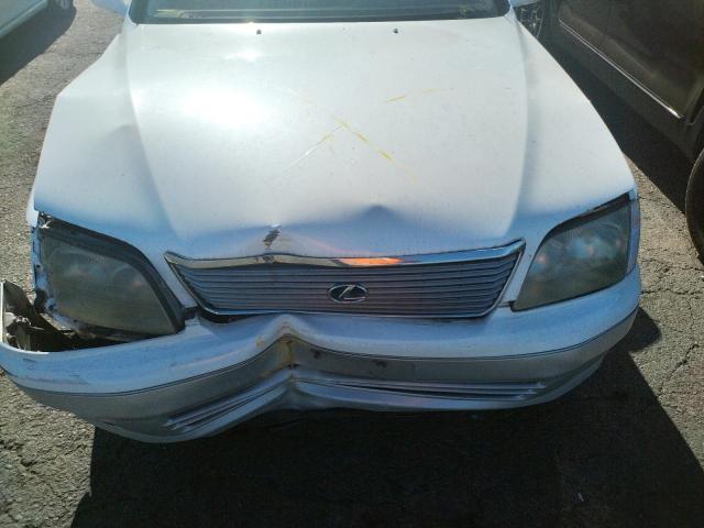 Photo 7 from auction – 2000 LEXUS LS 400 with VIN JT8BH28F0Y0180712