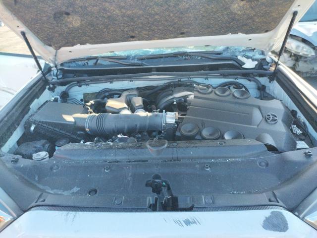 Photo 7 from auction – 2022 TOYOTA 4RUNNER TR with VIN JTEAU5JR7N5261733