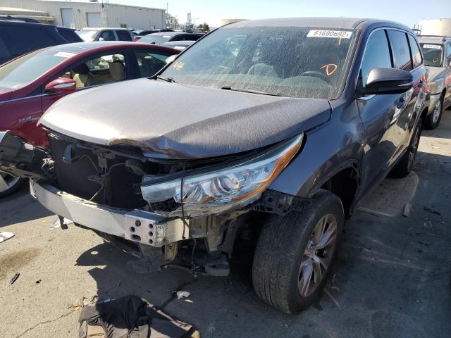 Photo 2 from auction – 2015 TOYOTA HIGHLANDER with VIN 5TDZKRFH1FS074276