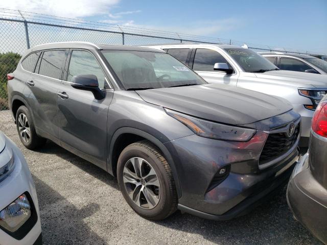 Photo 1 from auction – 2022 TOYOTA HIGHLANDER with VIN 5TDGZRAH1NS104336