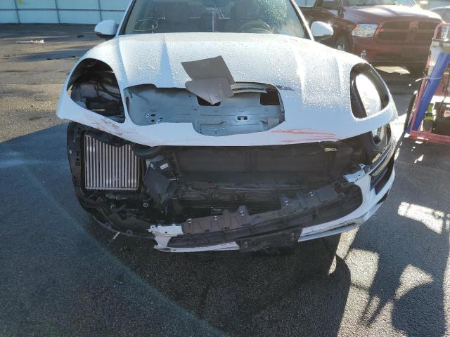 Photo 9 from auction – 2016 PORSCHE MACAN S with VIN WP1AB2A51GLB46161