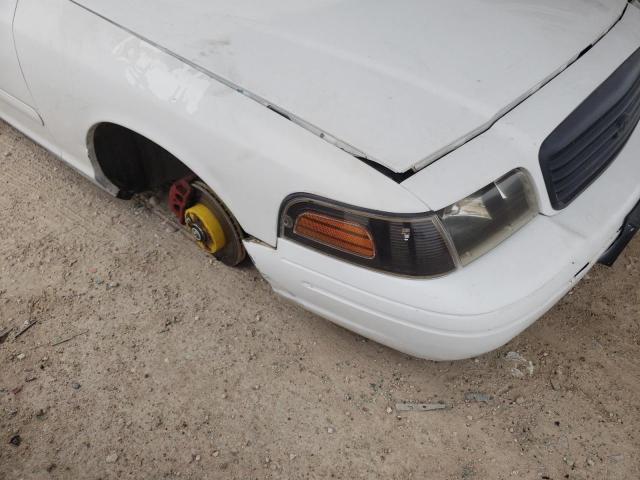Photo 9 from auction – 2001 FORD CROWN VICT with VIN 2FAFP71W61X105541