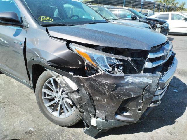Photo 9 from auction – 2019 TOYOTA HIGHLANDER with VIN 5TDJGRFH9KS065611