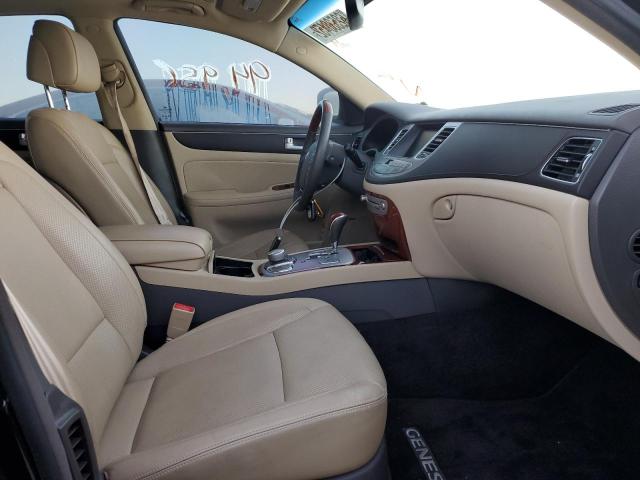 Photo 5 from auction – 2012 HYUNDAI GENESIS 4. with VIN KMHGC4DF9CU198632