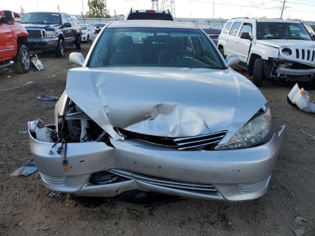 Photo 9 from auction – 2005 TOYOTA CAMRY with VIN 4T1BE30K35U616350