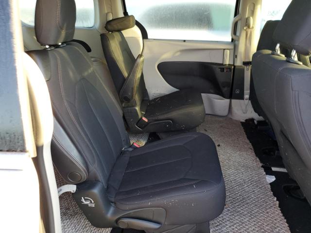 Photo 6 from auction – 2018 CHRYSLER PACIFICA T with VIN 2C4RC1FG2JR260870