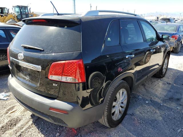 Photo 4 from auction – 2011 KIA SORENTO EX with VIN 5XYKU4A15BG019829