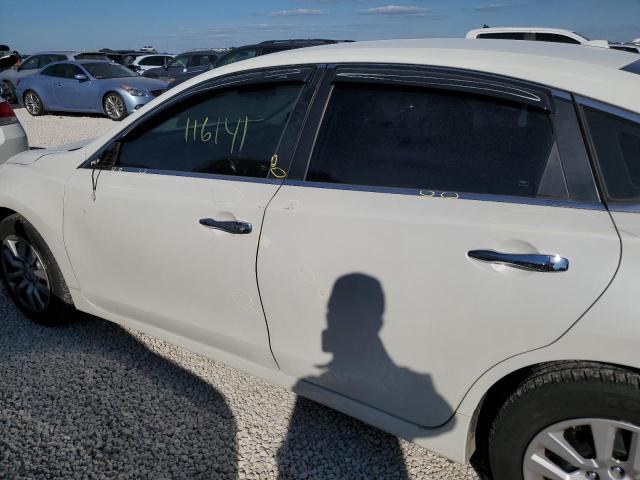 Photo 9 from auction – 2015 NISSAN ALTIMA 2.5 with VIN 1N4AL3AP0FC210894