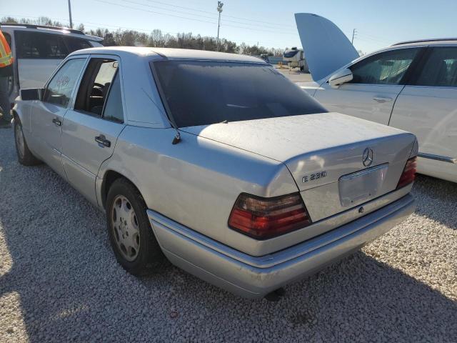 Photo 3 from auction – 1994 MERCEDES-BENZ E 320 with VIN WDBEA32E8RC073611