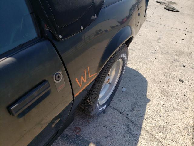 Photo 10 from auction – 1983 CHEVROLET CAMARO with VIN 1G1AP87S7DN171156