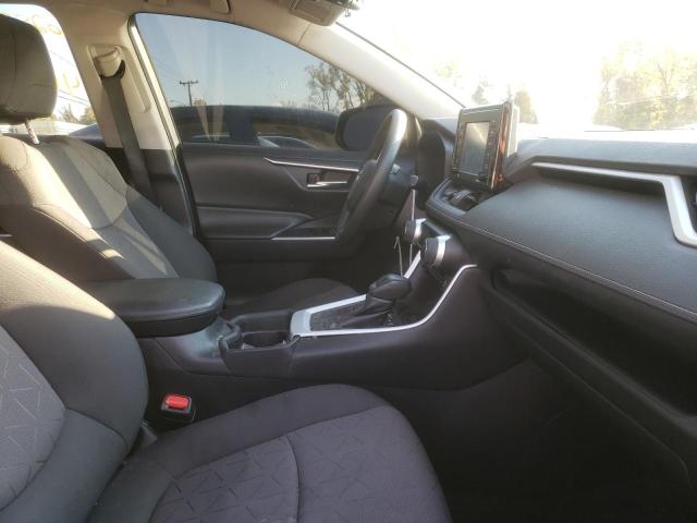 Photo 5 from auction – 2020 TOYOTA RAV4 XLE with VIN 2T3W1RFVXLC040523