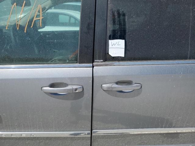 Photo 9 from auction – 2014 CHRYSLER TOWN & COU with VIN 2C4RC1BG0ER168345