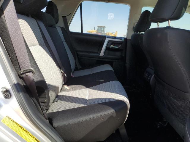 Photo 6 from auction – 2019 TOYOTA 4RUNNER SR with VIN JTEZU5JR8K5207713