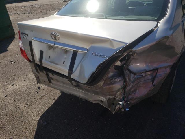 Photo 9 from auction – 2004 TOYOTA CAMRY LE with VIN 4T1BE32K94U940284