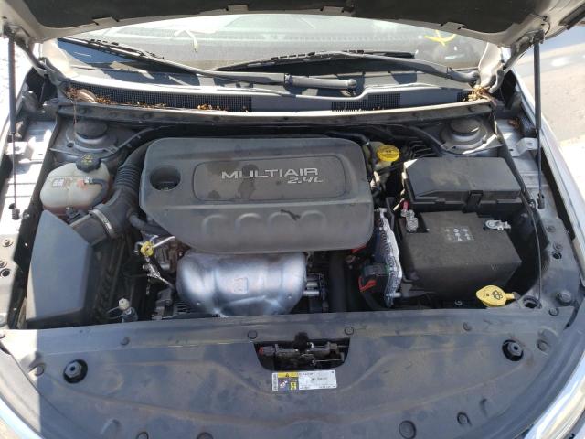 Photo 7 from auction – 2015 CHRYSLER 200 LIMITE with VIN 1C3CCCAB2FN753339