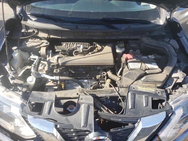 Photo 7 from auction – 2017 NISSAN ROGUE S with VIN KNMAT2MT7HP553677