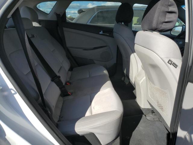 Photo 6 from auction – 2017 HYUNDAI TUCSON LIM with VIN KM8J33A42HU455964