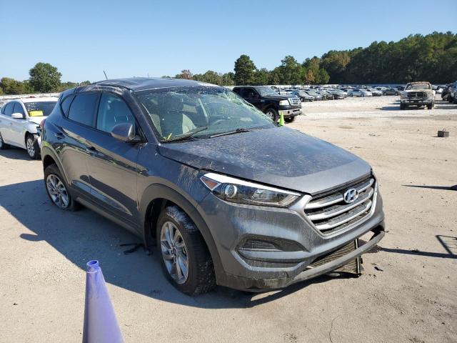 HYUNDAI TUCSON SE 2017 with VIN KM8J23A45HU527422 - Photo from auction