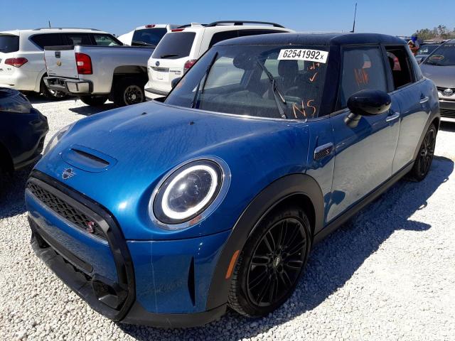 Photo 2 from auction – 2022 MINI COOPER S with VIN WMW53DK08N2R31632