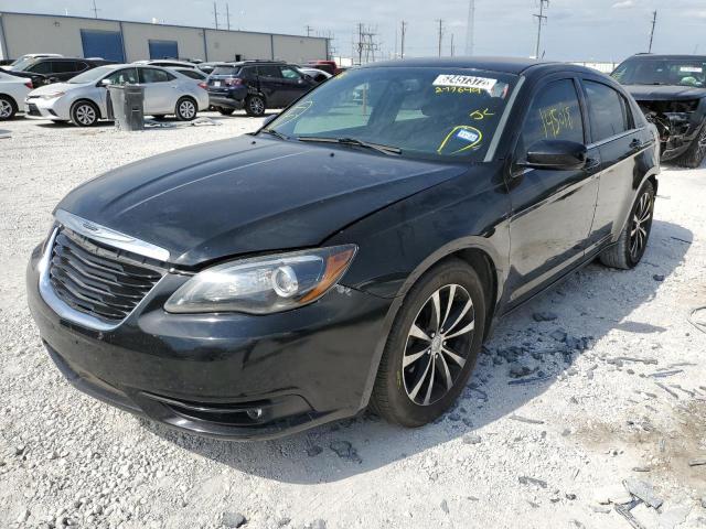 صورة رقم 2 من المزاد - 2012 CHRYSLER 200 S مع VIN 1C3CCBHG5CN277644