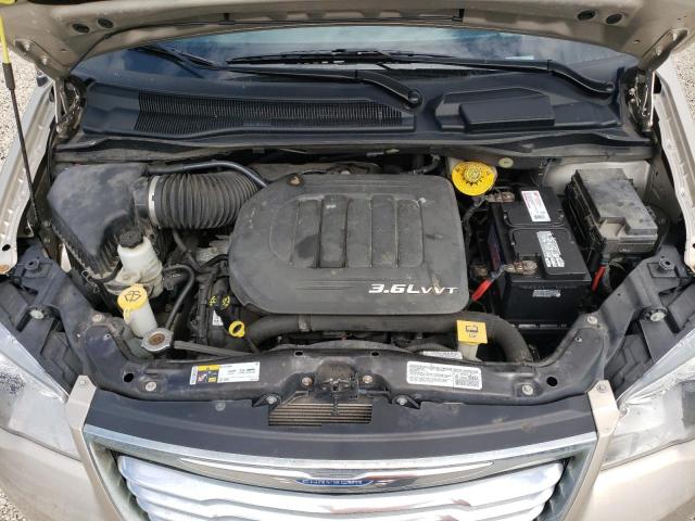 Photo 7 from auction – 2014 CHRYSLER TOWN & COU with VIN 2C4RC1BG0ER404251