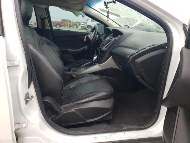 Zdjęcie 5 z aukcji – 2013 FORD FOCUS SE z VIN 1FADP3K22DL291141