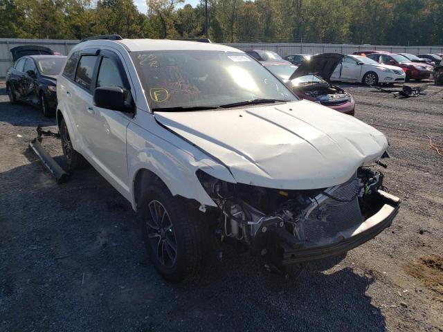 DODGE JOURNEY SE 2017 with VIN 3C4PDCAB7HT636790 - Photo from auction
