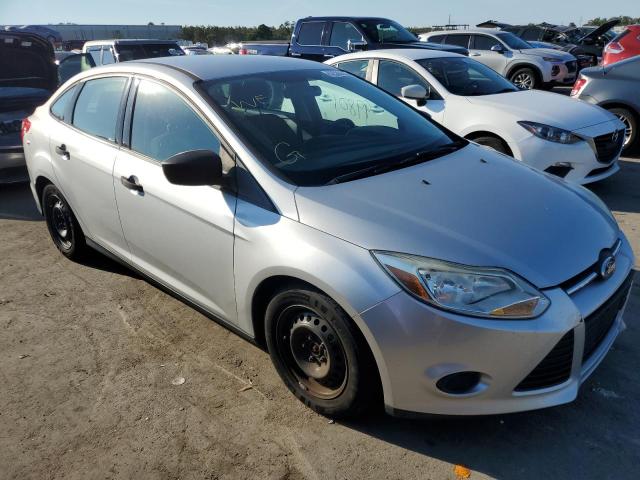 FORD FOCUS S 2014 with VIN 1FADP3E20EL308662 - Photo from auction