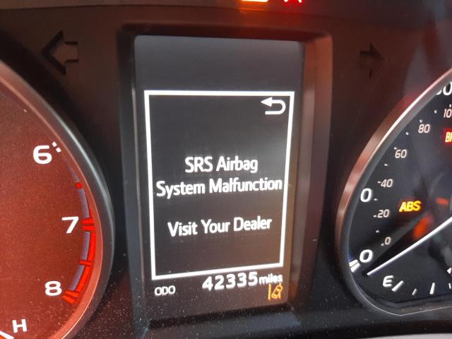 Photo 8 from auction – 2017 TOYOTA RAV4 LE with VIN JTMBFREV1HJ128625