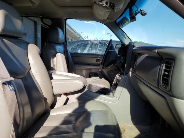 Photo 5 from auction – 2006 CHEVROLET SUBURBAN K with VIN 1GNFK16Z26J166563