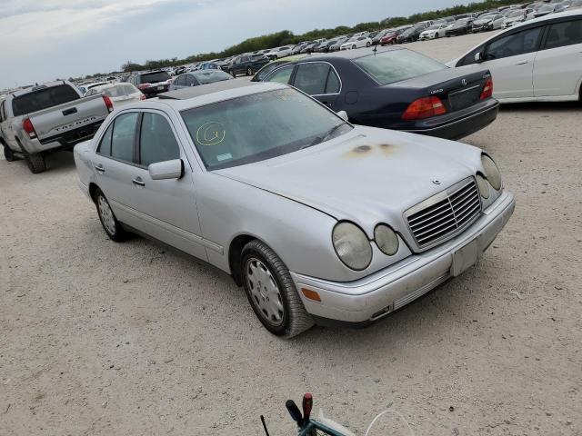 MERCEDES-BENZ E 320 1999 with VIN WDBJF65H7XA937306 - Photo from auction