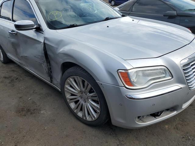 Photo 9 from auction – 2011 CHRYSLER 300 LIMITE with VIN 2C3CA5CG9BH613978