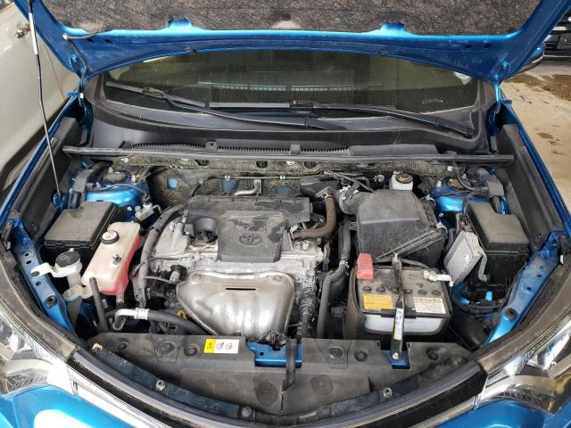 Photo 7 from auction – 2017 TOYOTA RAV4 XLE with VIN JTMRFREV7HJ715250