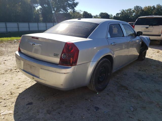 Photo 4 from auction – 2010 CHRYSLER 300 TOURIN with VIN 2C3CA4CD5AH176897
