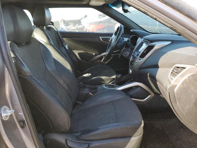 Photo 5 from auction – 2016 HYUNDAI VELOSTER with VIN KMHTC6AD9GU289015