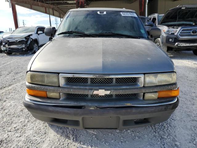Photo 5 from auction – 2000 CHEVROLET BLAZER with VIN 1GNCS13W2Y2122704