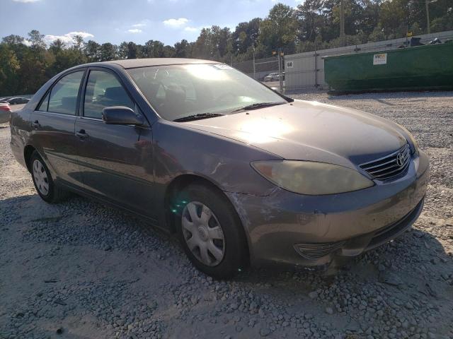 TOYOTA CAMRY LE 2005 with VIN 4T1BE32K35U979079 - Photo from auction
