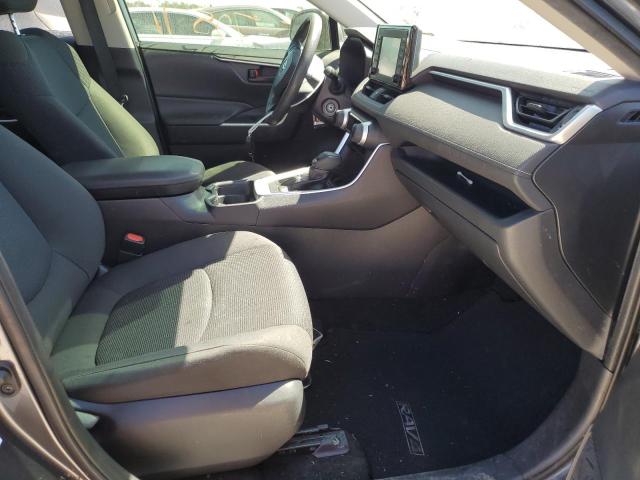 Photo 5 from auction – 2019 TOYOTA RAV4 LE with VIN JTMH1RFV5KD500237