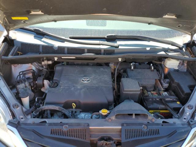 Photo 7 from auction – 2014 TOYOTA SIENNA LE with VIN 5TDKK3DC9ES423799
