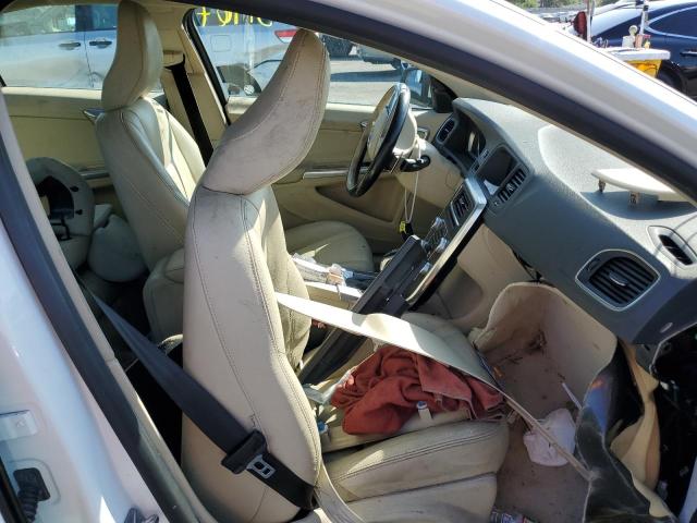 Photo 5 from auction – 2016 VOLVO S60 PREMIE with VIN YV126MFK6G1395484