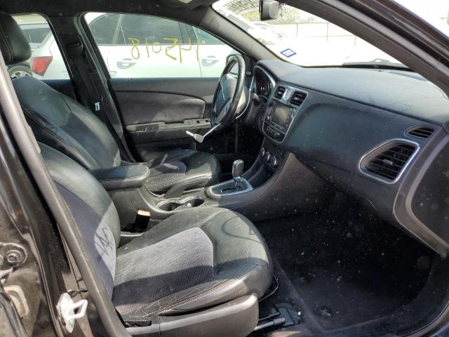 Photo 5 from auction – 2012 CHRYSLER 200 S with VIN 1C3CCBHG5CN277644