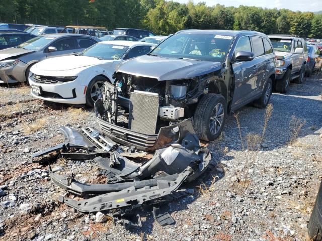 Photo 2 from auction – 2018 TOYOTA HIGHLANDER with VIN 5TDJZRFH1JS559566