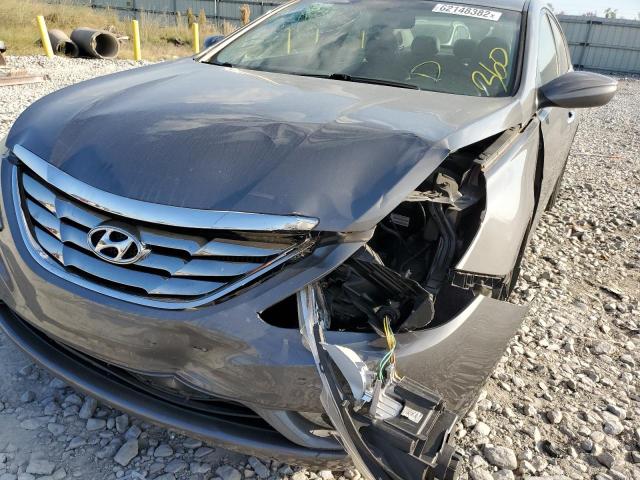 Photo 9 from auction – 2011 HYUNDAI SONATA SE with VIN 5NPEC4AB8BH218651
