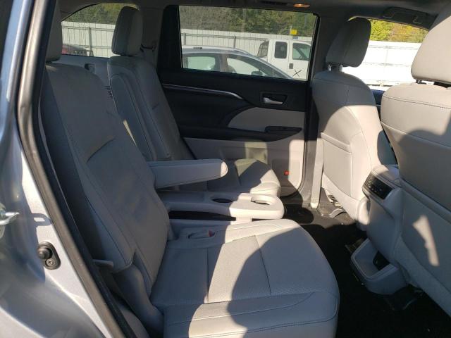 Photo 6 from auction – 2015 TOYOTA HIGHLANDER with VIN 5TDYKRFH8FS051055