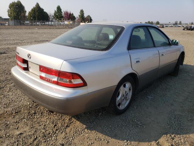 Photo 4 from auction – 2000 LEXUS ES 300 with VIN JT8BF28G5Y0277208