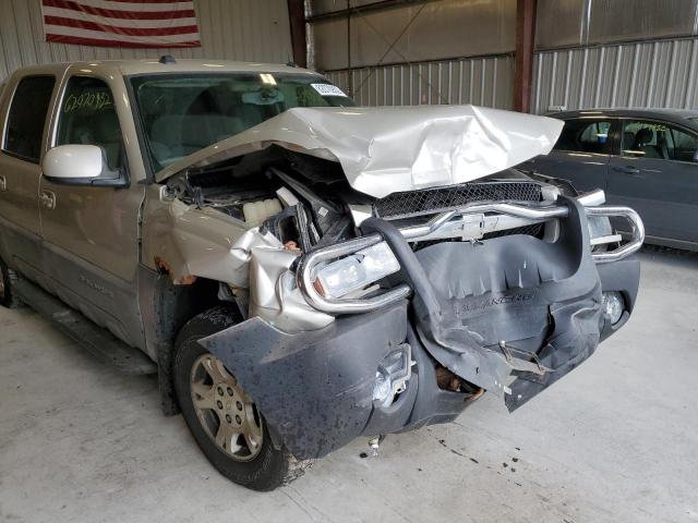 Photo 9 from auction – 2004 CHEVROLET AVALANCHE with VIN 3GNEK12T04G326287